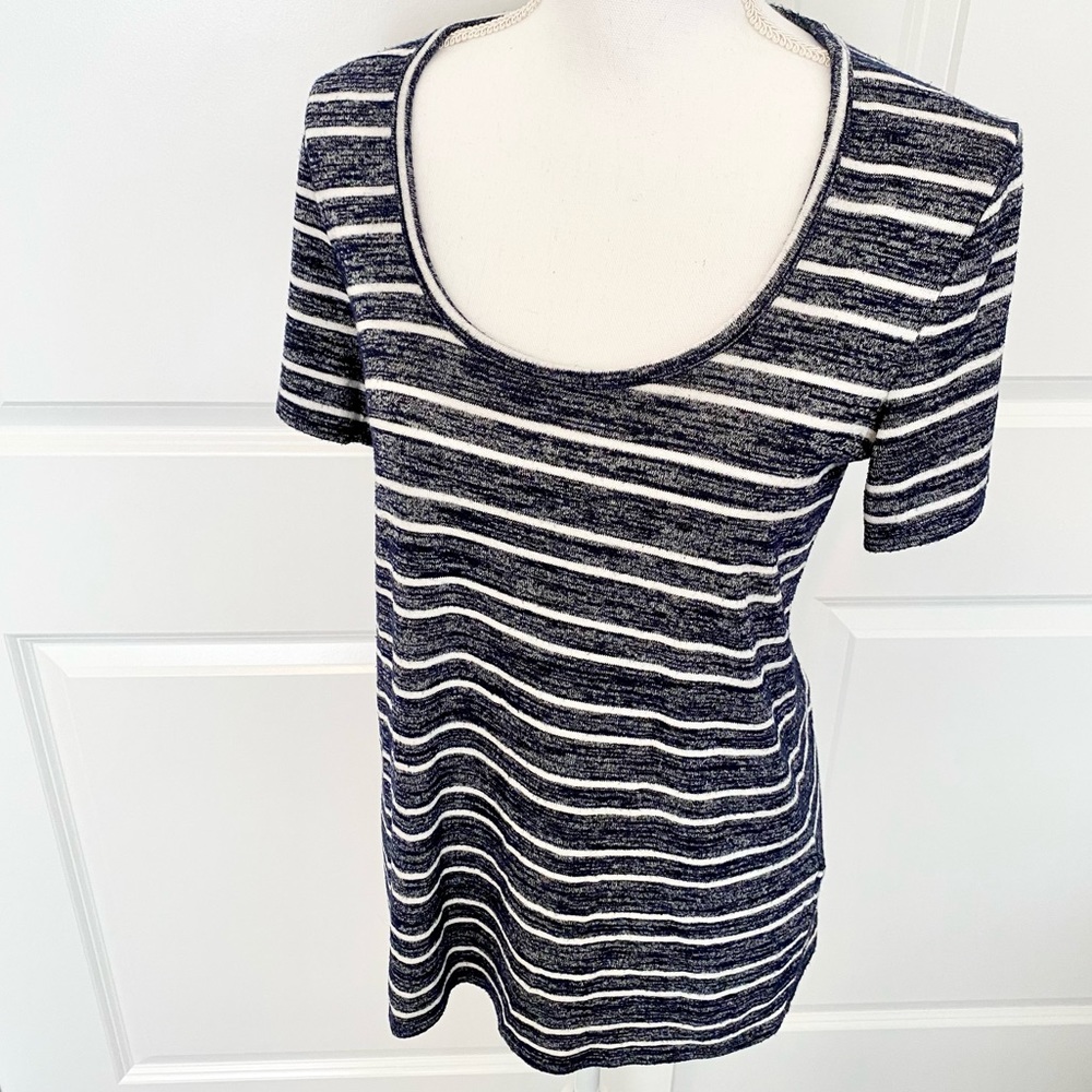 Banana Republic Short Sleeve Lot - Picture 3 of 9